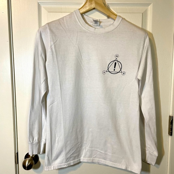 Gildan Other - Gildan white long sleeve Panic! At the Disco graphic band tee sz S
